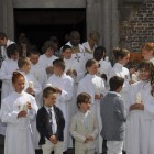 Profession de Foi et premières communions à Trazegnies - 029